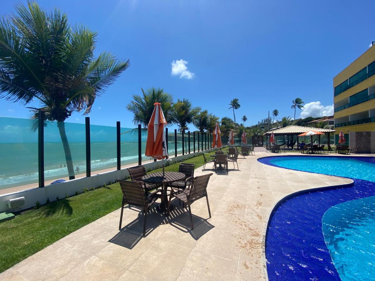 Tabatinga Residence Flat Pe Na Areia I Conde  Exterior photo